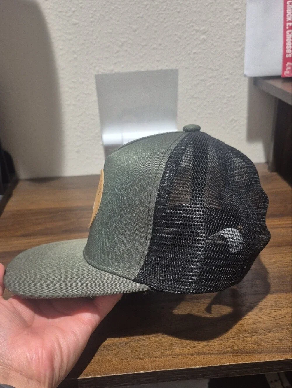 N/A explore hat reads